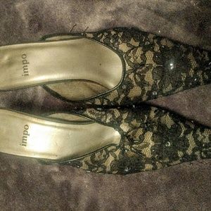 Lace slides, kitten heel